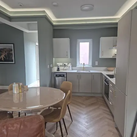 Apartment Eske Luxury Heart Of *