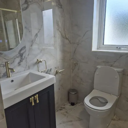 Apartment Eske Luxury Heart Of Donegal Town